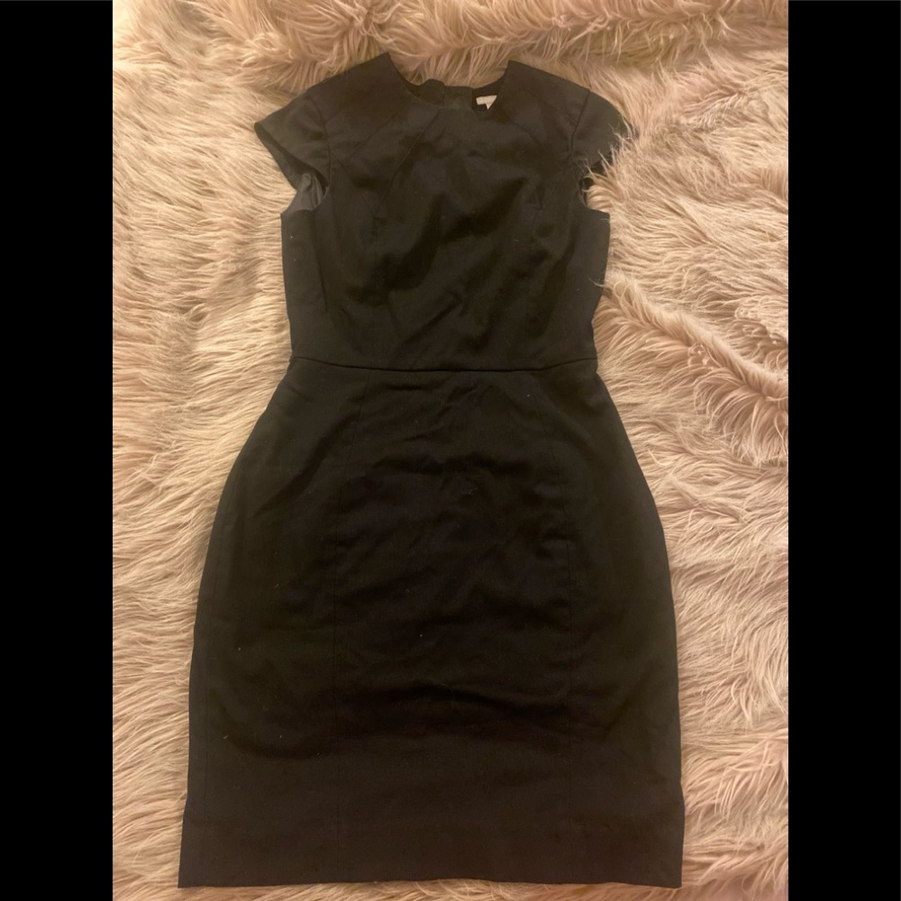 Perfect fit black H&M work dress